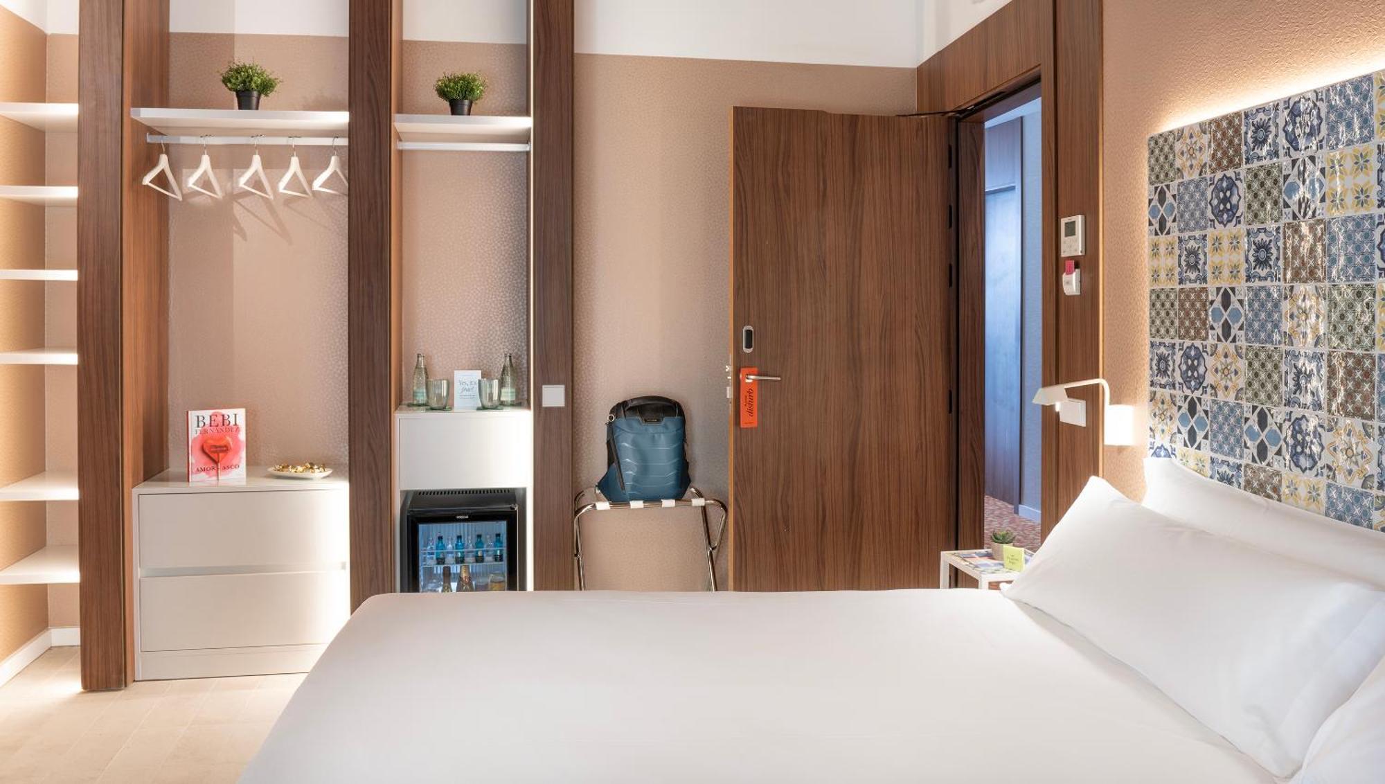 Axel Hotel Valencia - Adults Only Bagian luar foto